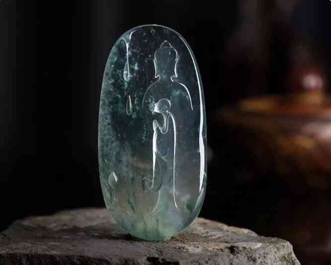 什么是翡翠的种和水(什么是翡翠的种水色)插图6 什么是翡翠的种和水(什么是翡翠的种水色)插图6