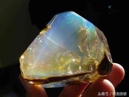 猫眼石的功效与作用寓意(猫眼石的功效与作用寓意和象征)插图3