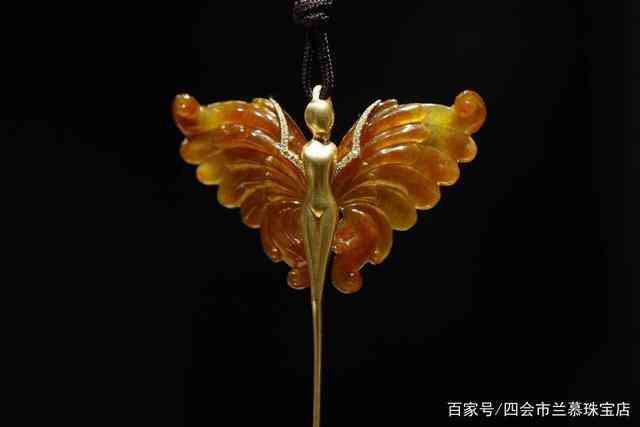 怎么区分玉和翡翠(翡翠鉴别最简单方法水泡)插图3