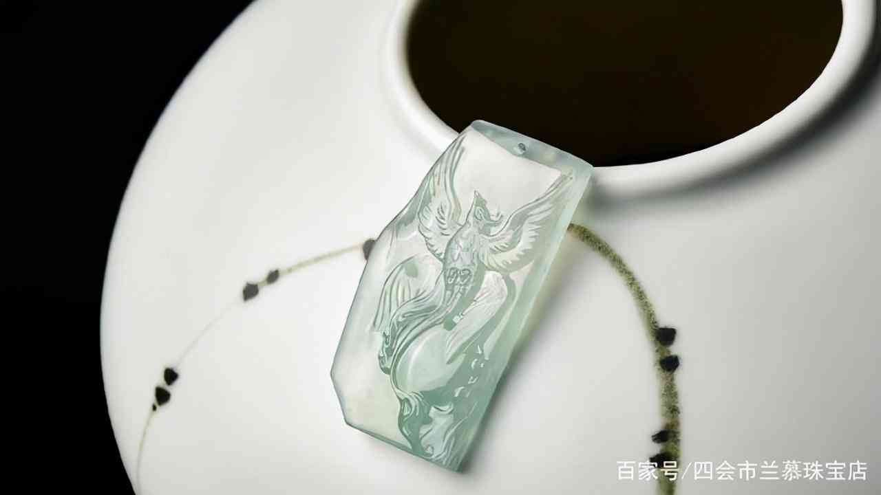 怎么区分玉和翡翠(翡翠鉴别最简单方法水泡)插图4