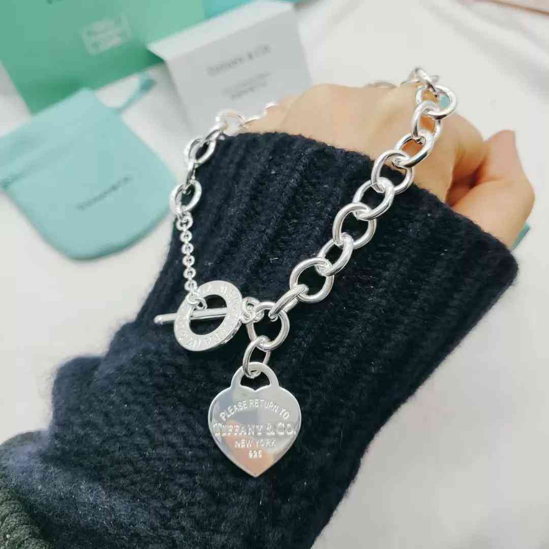 蒂芙尼爱心项链价格(蒂芙尼爱心项链价格多少)插图7