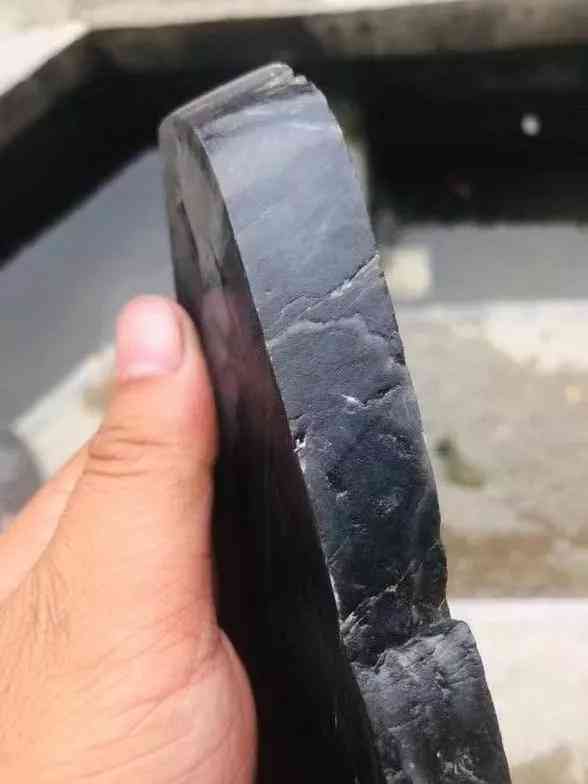 和田墨玉怎么识别真假(和田墨玉怎么识别真假图片)插图5