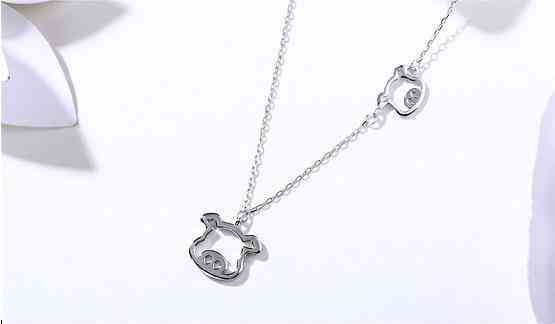 四叶草项链代表什么意思(四叶草项链是什么材质)插图3