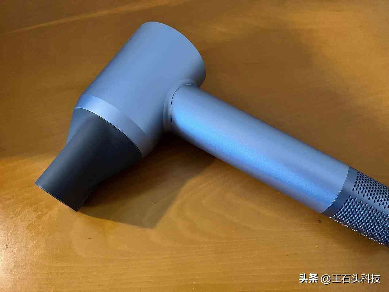 送老婆什么礼物好(38妇女节送老婆什么礼物好)插图1