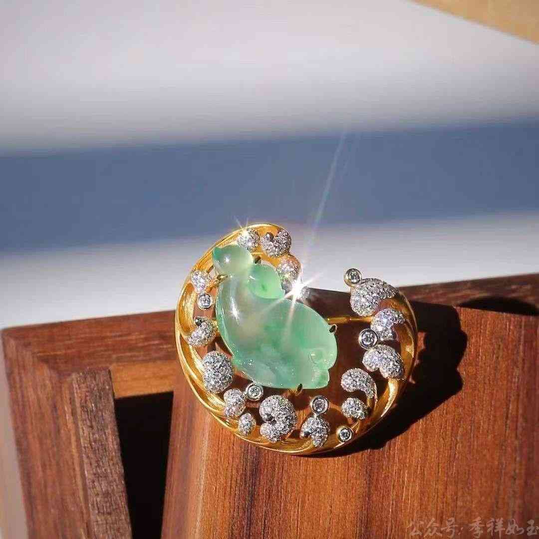 翡翠多少钱一克现在(翡翠价格2022)插图4