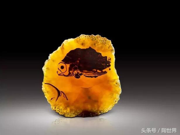 300元买的玉髓是真的吗(真假玉髓对比照图片)插图7