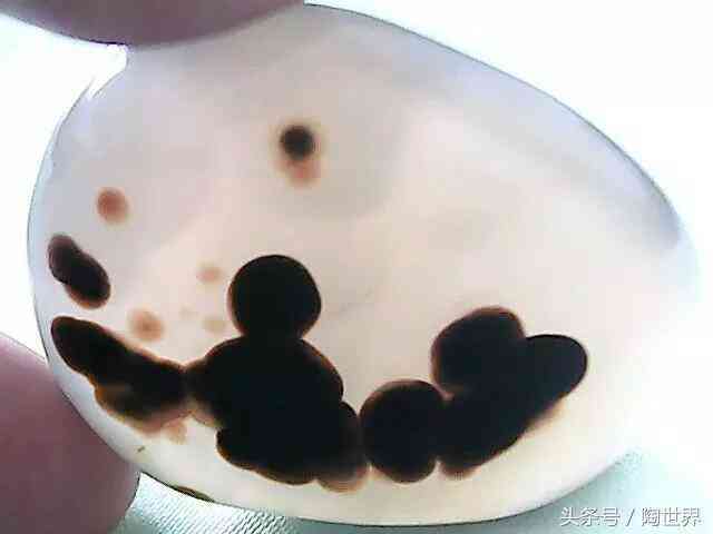 300元买的玉髓是真的吗(真假玉髓对比照图片)插图10