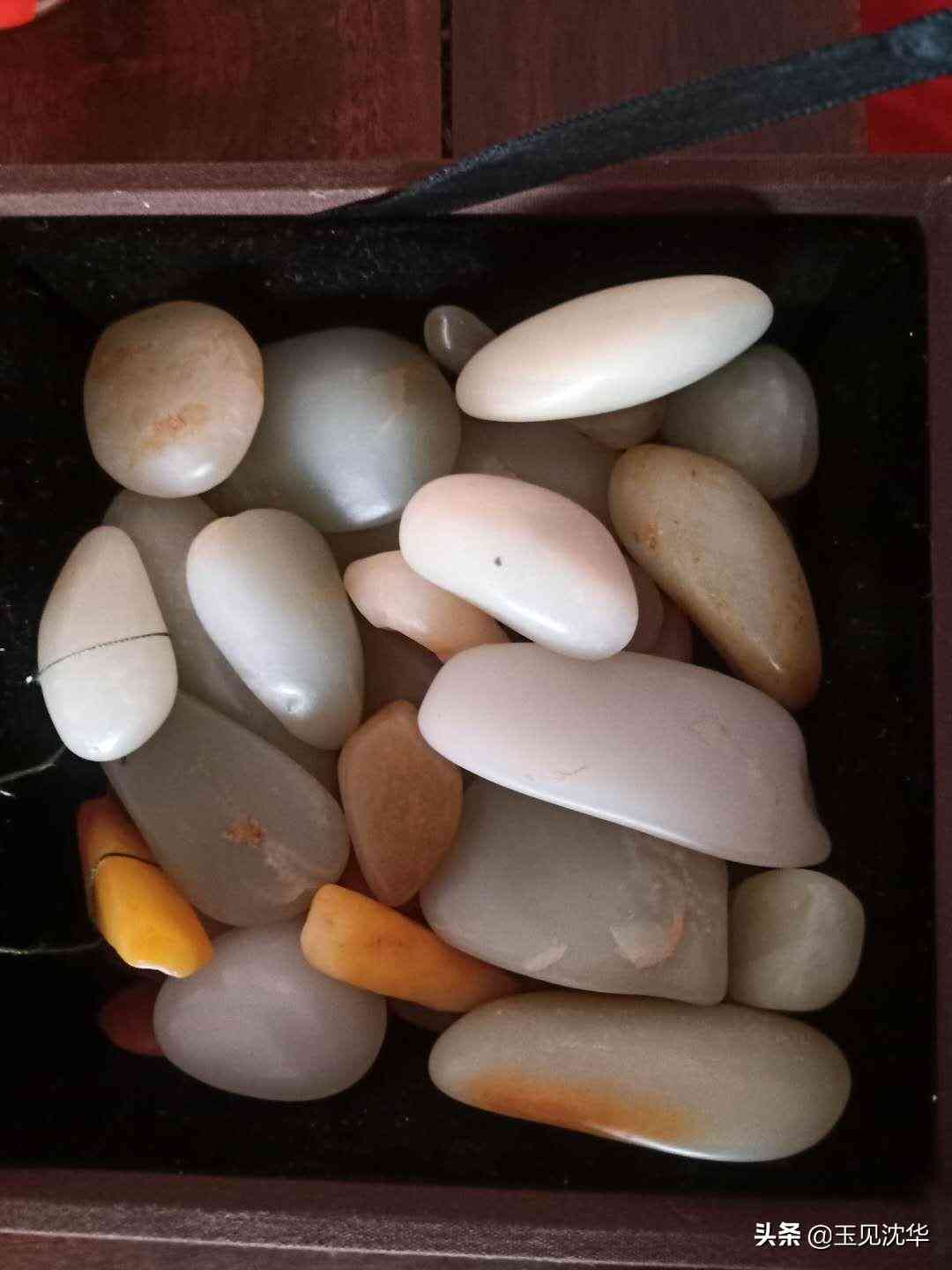 怎么鉴定和田玉(怎么鉴定和田玉籽料)