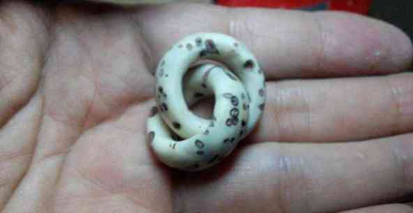 菩提子手串有什么好处(怎么鉴定菩提根手串真假)插图7