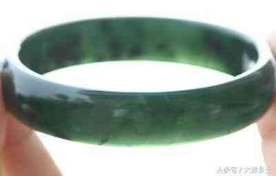 蓝田玉怎么看是好玉(蓝田玉怎么分辨好坏)插图2 蓝田玉怎么看是好玉(蓝田玉怎么分辨好坏)插图2