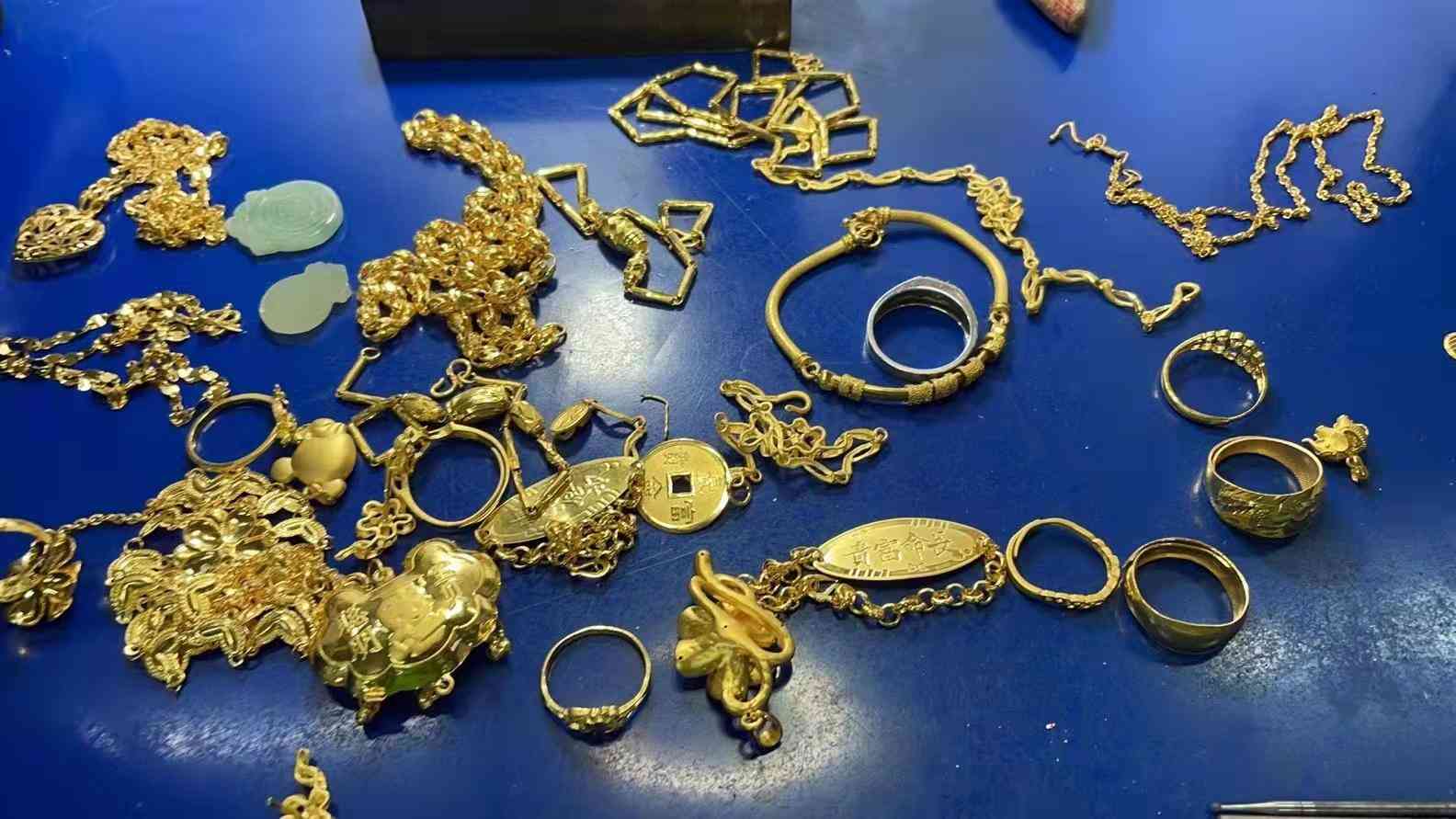 黄金饰品回收多少钱一克(黄金饰品回收多少钱一克价格)插图3