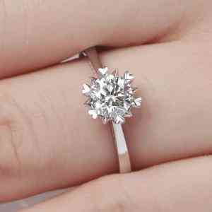 vvs钻石50分多少钱(钻石ijvs50分多少钱)