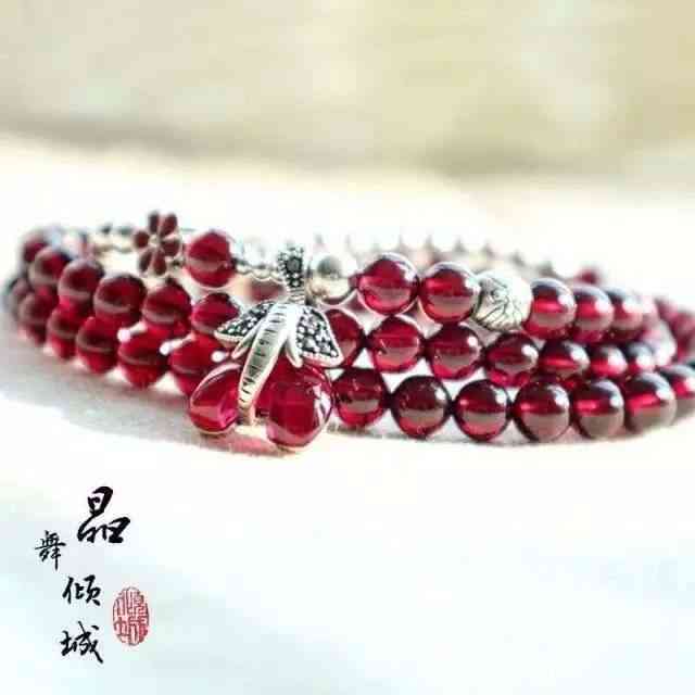 女人长期戴石榴石的好处(女人戴石榴有什么好处)插图3