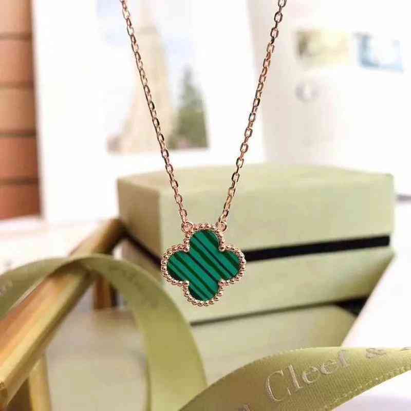 梵克雅宝四叶草项链(梵克雅宝四叶草项链专柜价格图片)插图1 梵克雅宝四叶草项链(梵克雅宝四叶草项链专柜价格图片)插图1