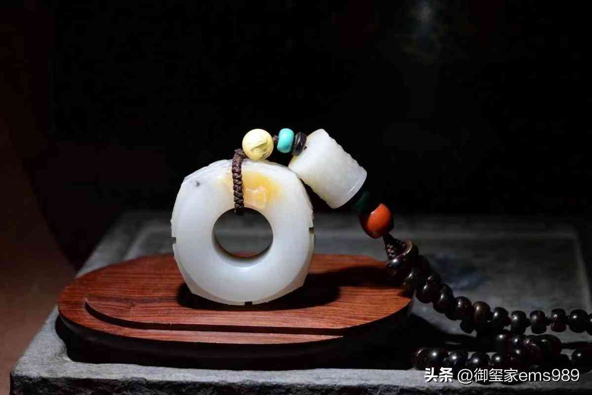 和田玉有什么好处(佩戴和田玉有什么好处)插图2 和田玉有什么好处(佩戴和田玉有什么好处)插图2