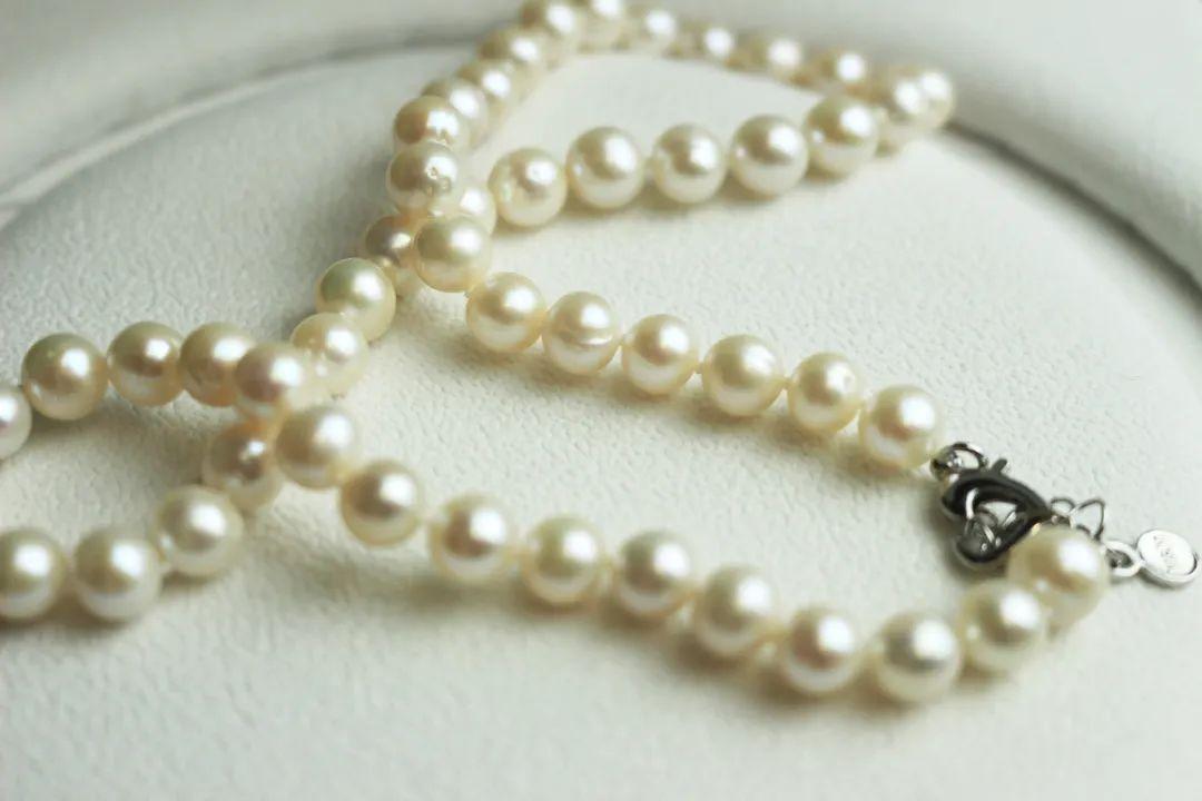 淡水珍珠不值钱吗(戴海水珍珠好还是淡水珍珠好)插图8