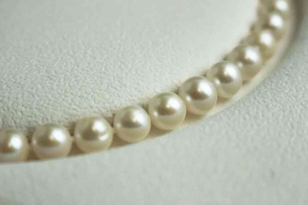淡水珍珠不值钱吗(戴海水珍珠好还是淡水珍珠好)插图9