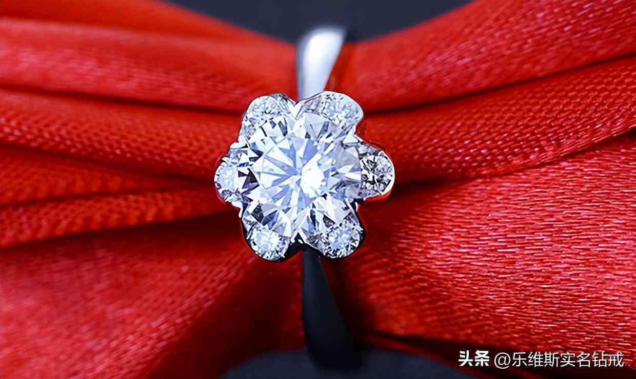 3克拉钻戒戴在手上有多大(三克拉钻戒戴手上效果)插图1