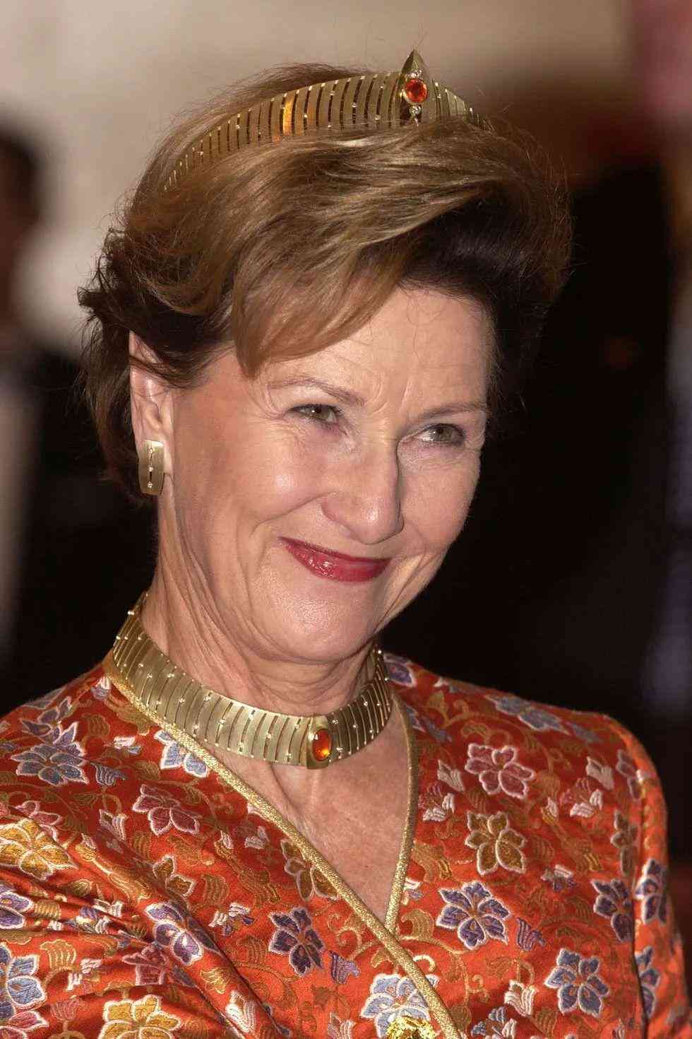 托帕石是天然宝石吗(伦敦蓝托帕石是天然宝石吗)插图14