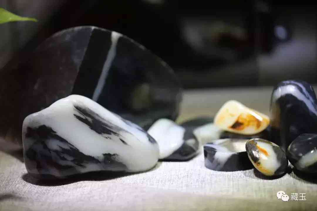 和田玉籽料怎么区分等级(和田玉籽料最好的级别)插图4