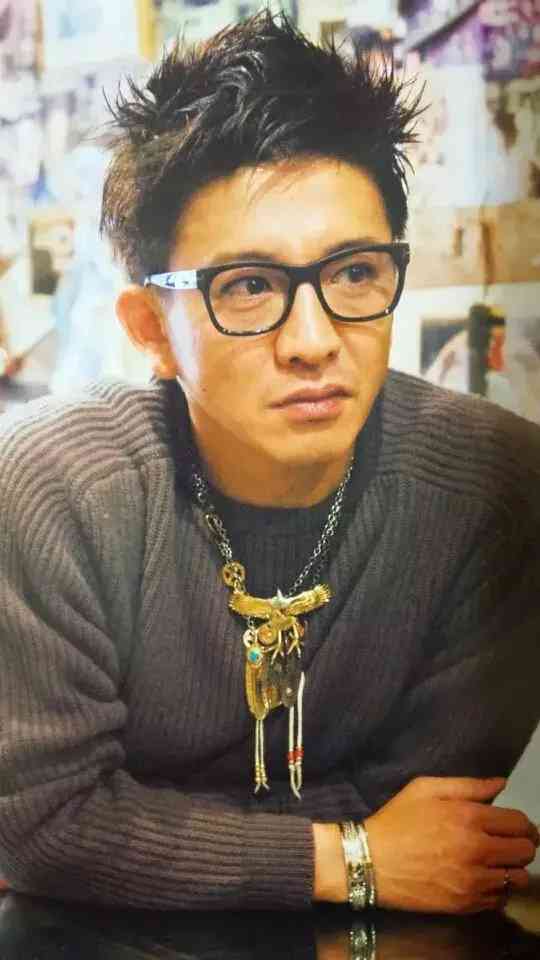 男士银项链多少钱一条(男士纯银项链多少钱)插图2