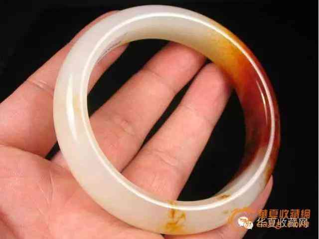 真正虎眼石手串多少钱(虎眼石的功效与作用佩戴禁忌)