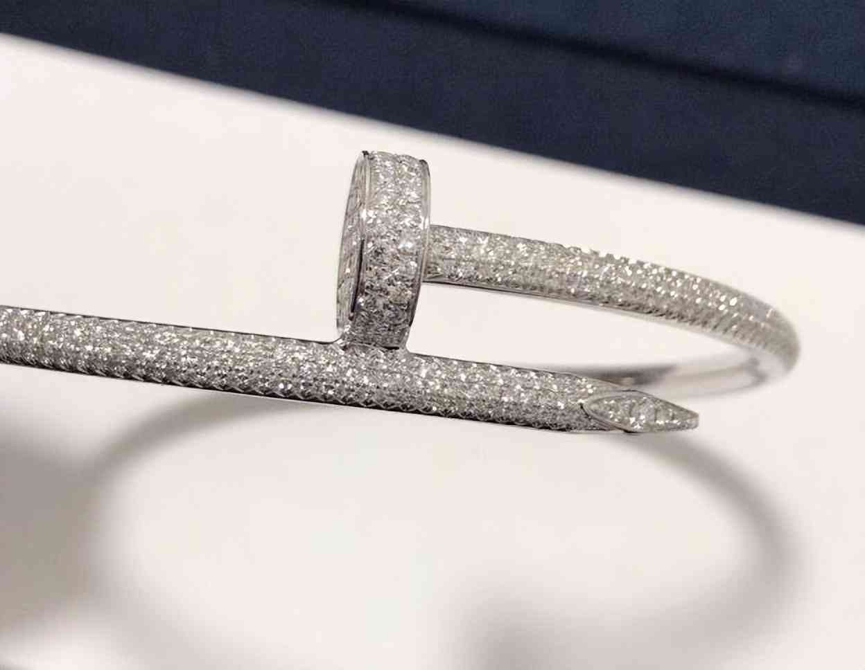 卡地亚钻戒(卡地亚钻戒回收)插图2