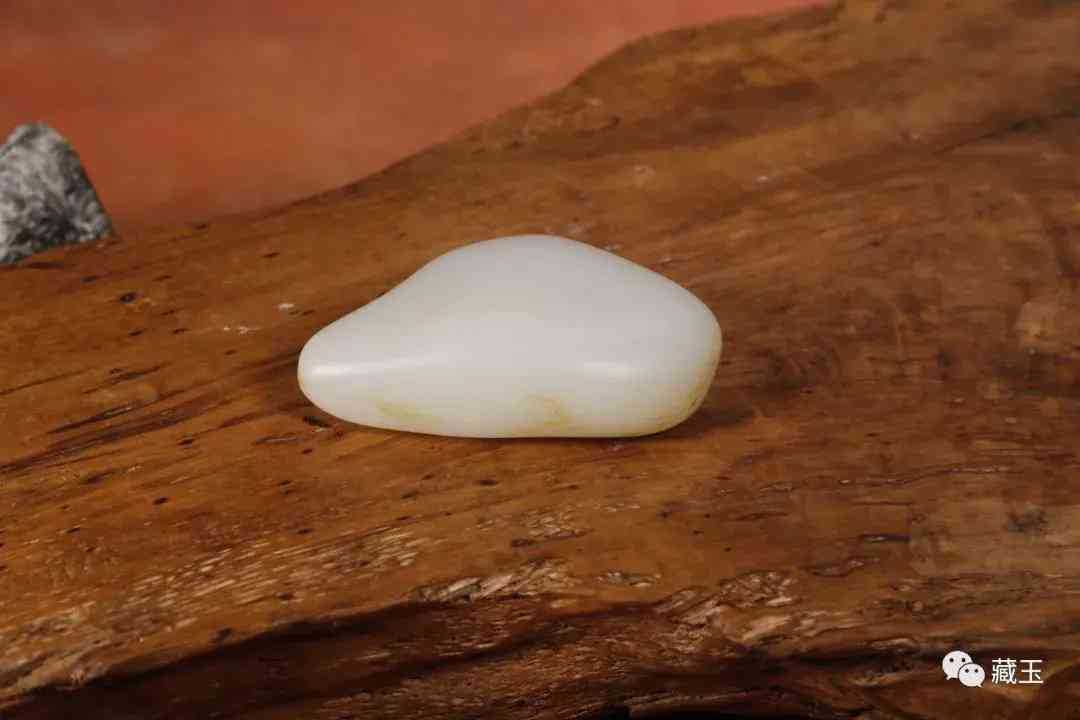 和田羊脂玉(和田羊脂玉是山料还是籽料)插图13