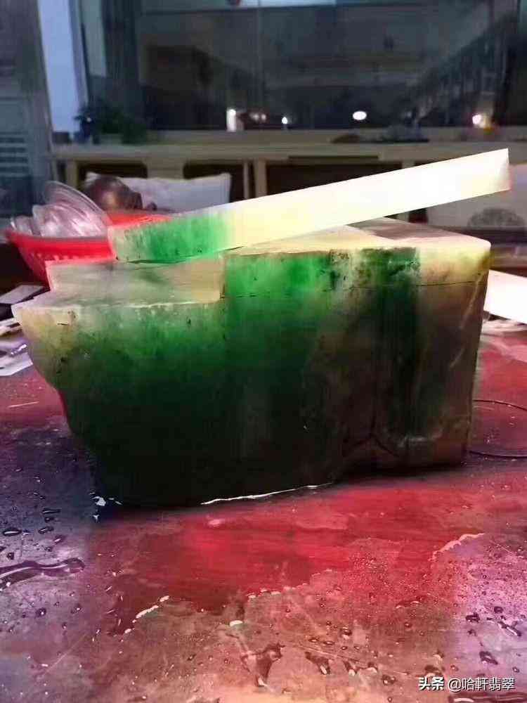 翡翠原石批发价格(翡翠原石批发网)插图8