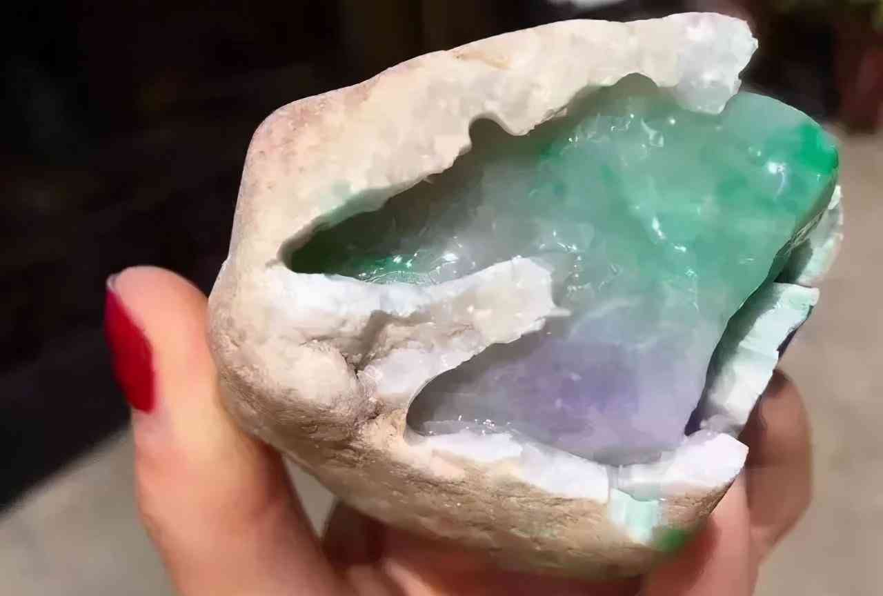 开翡翠原石(开翡翠原石游戏)插图6