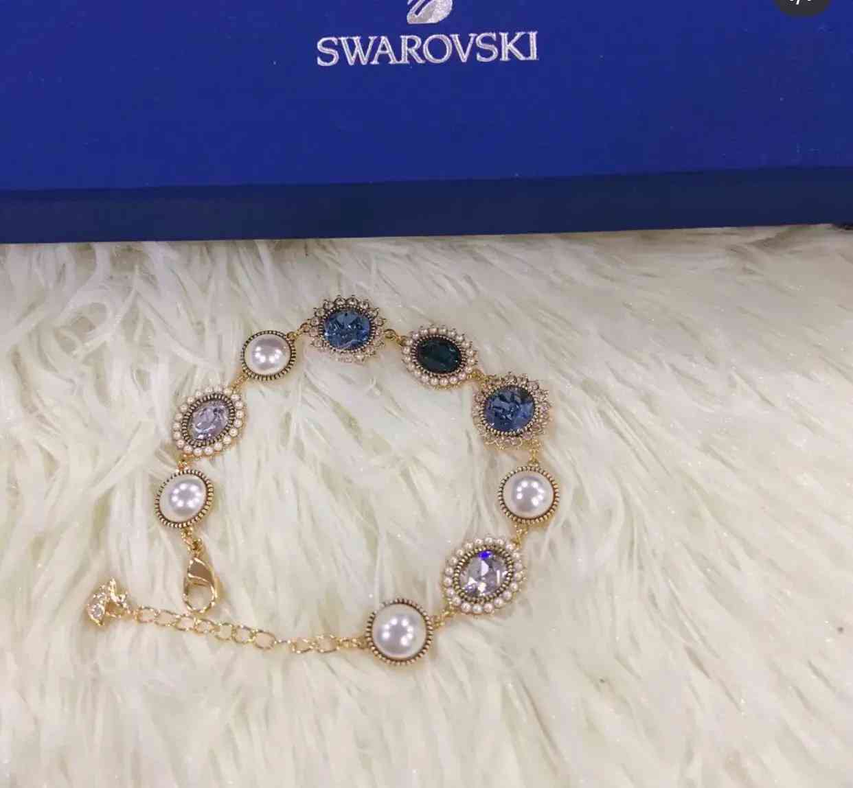 施华洛世奇的项链(施华洛世奇的项链变黑了怎么清洗)插图3 施华洛世奇的项链(施华洛世奇的项链变黑了怎么清洗)插图3