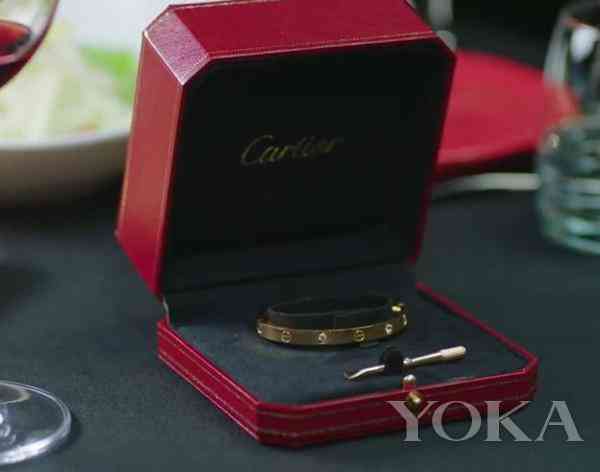 蒂芙尼罗马数字戒指价格(蒂芙尼罗马数字戒指怎么辩真假)插图13 蒂芙尼罗马数字戒指价格(蒂芙尼罗马数字戒指怎么辩真假)插图13