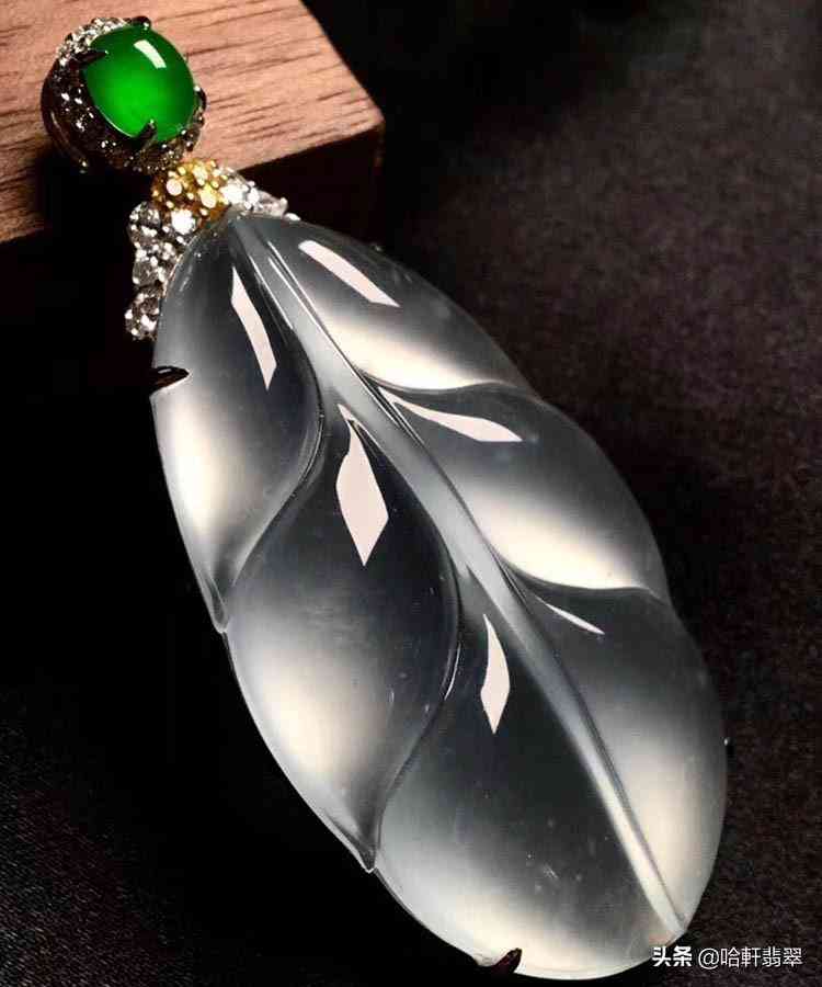 翡翠玻璃种(翡翠玻璃种是什么意思)插图4