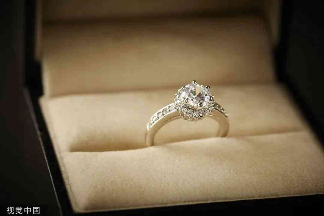 1克拉钻石回收大概多少钱(1克拉的钻石回收价格)插图3 1克拉钻石回收大概多少钱(1克拉的钻石回收价格)插图3
