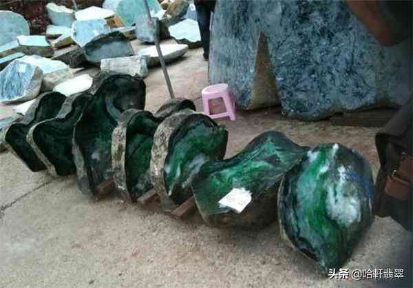 哪有翡翠原石市场(翡翠原石批发哪里便宜)插图7