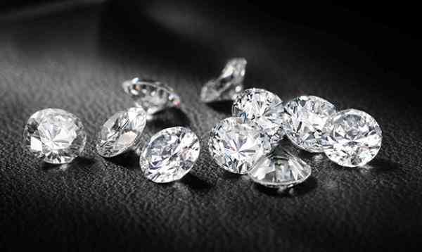 钻石原石交易市场(钻石原石交易市场在哪里)