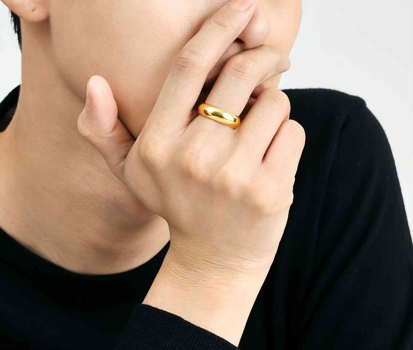 女士金戒指一般多少钱(女士金戒指一般多少钱一个)插图2