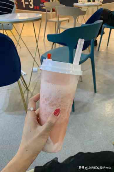 莫桑钻价格多少一克拉(莫桑钻价格多少钱一克)插图2