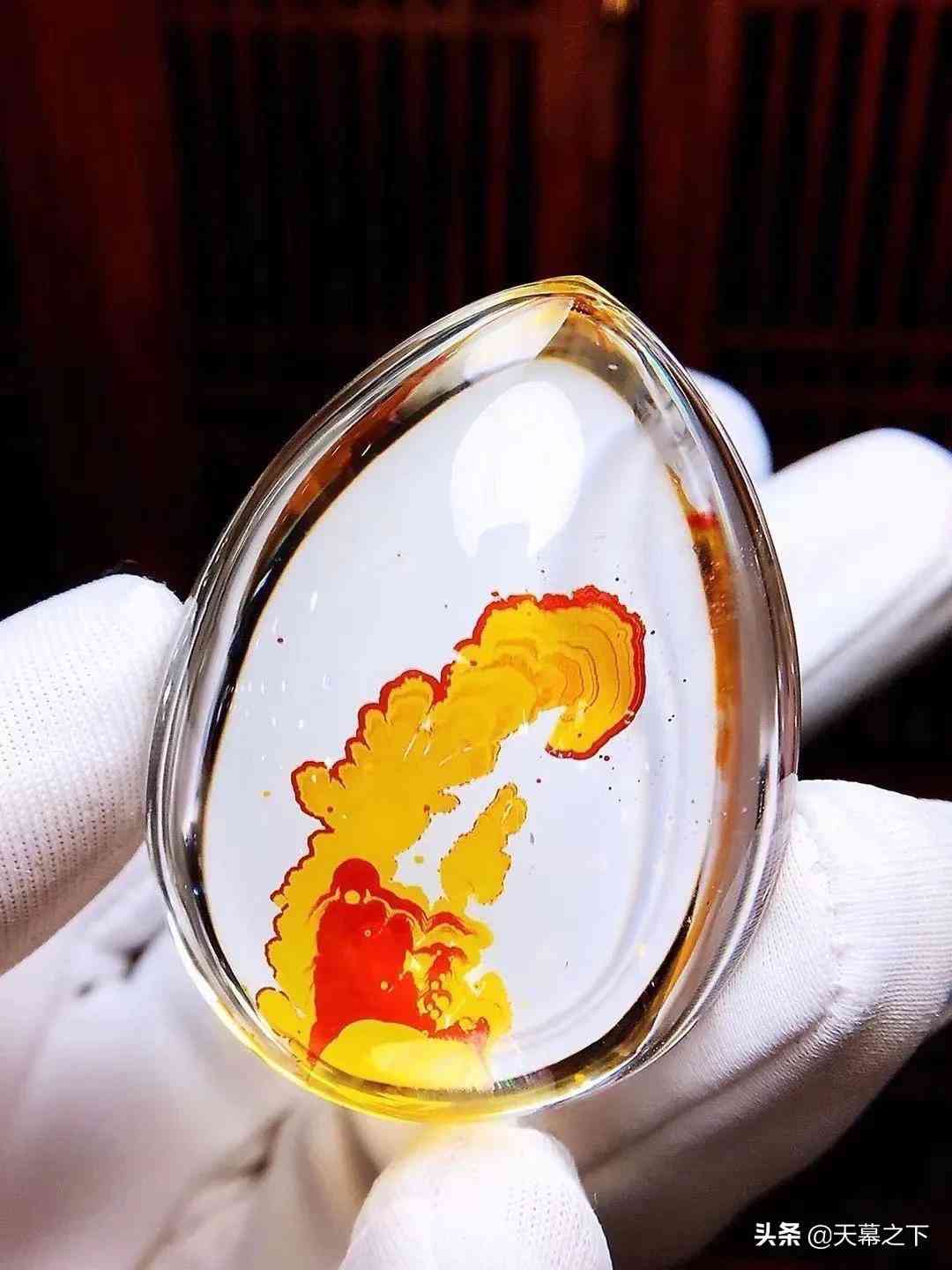 天然水晶吊坠多少钱一个(天然水晶石吊坠)插图3