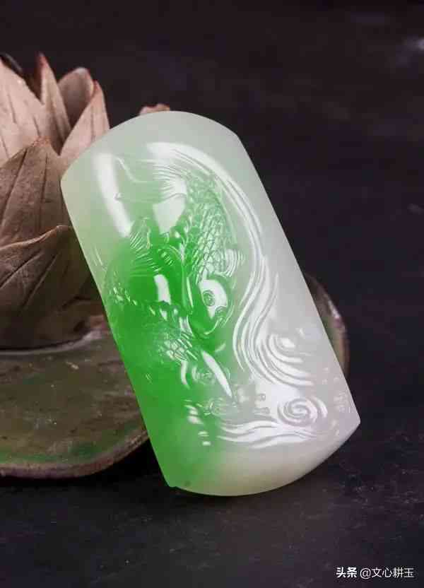 蓝田玉手镯价格5000(蓝田玉手镯价格一般多少)