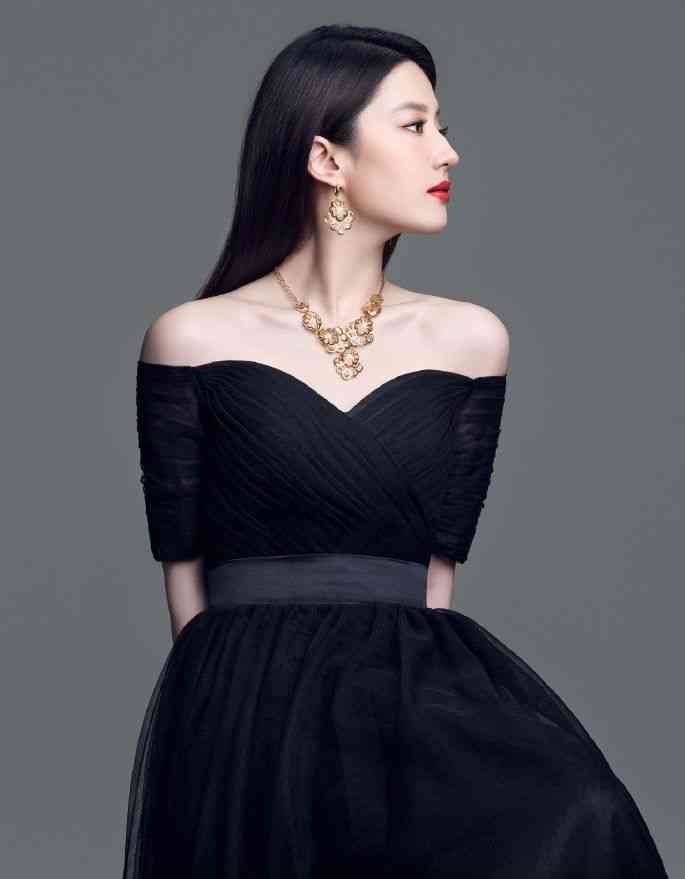 三种女人不适合戴翡翠(三种女人不适合戴翡翠佛公)插图3