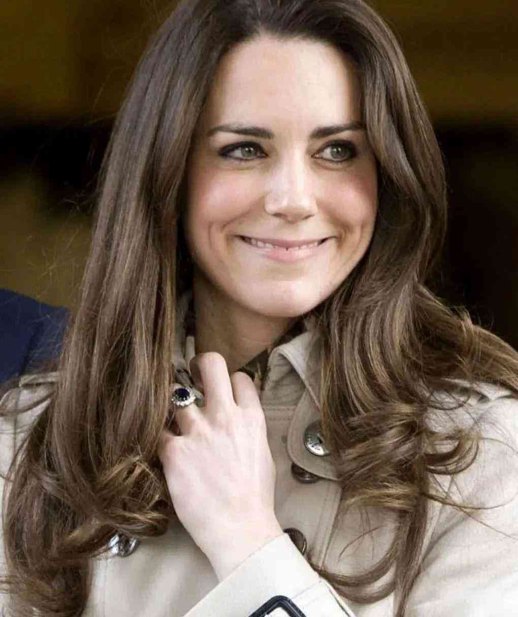 7克拉钻戒有多大(7克拉的钻戒多少钱啊)插图14