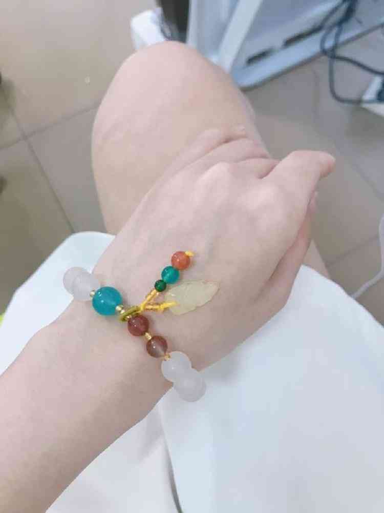 水晶手链真的能转运吗(水晶手链真的能带来好运吗)插图1