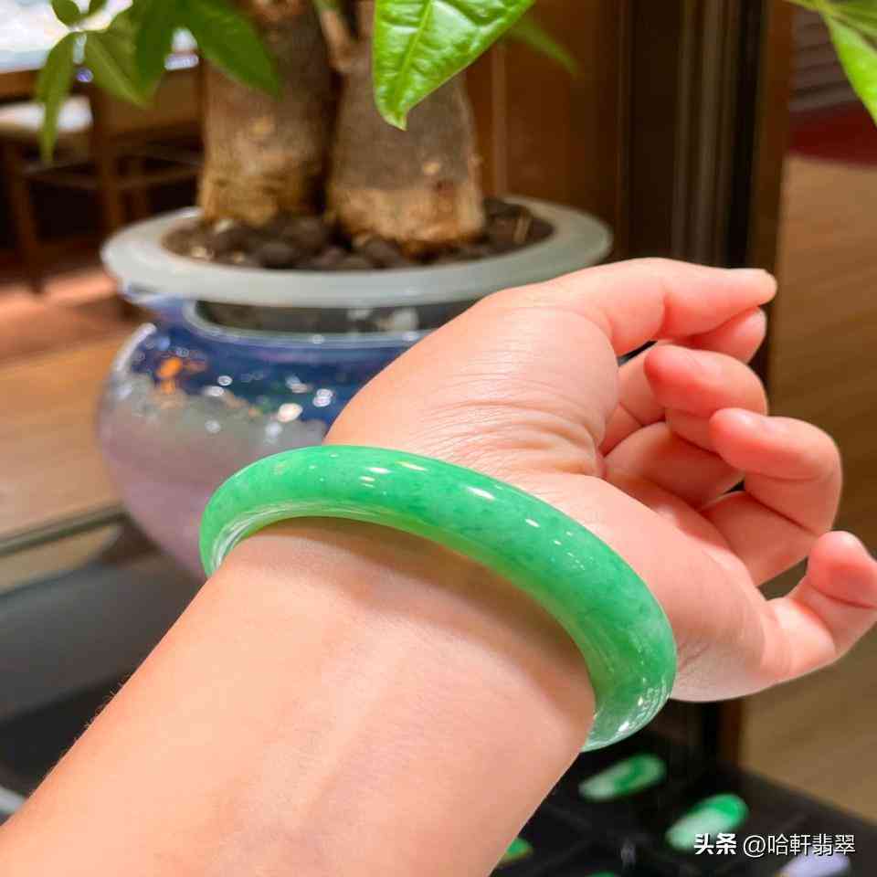 玛瑙玉髓价格(玛瑙玉髓价格大约多少)