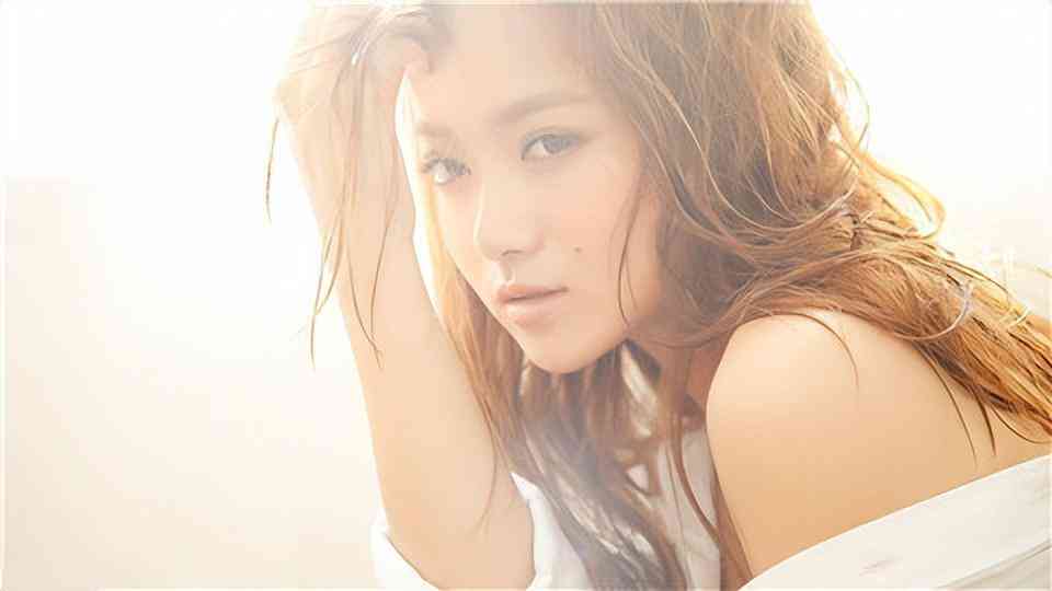 女生过生日应该送什么礼物(女生过生日应该送什么礼物合适不是女朋友)插图1