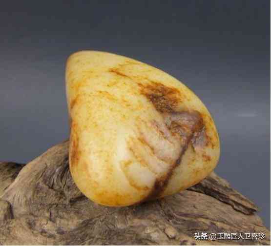 怎么看玉值不值钱(怎么判断玉的价值)插图1