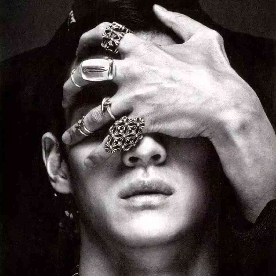 适合年轻人的银饰品牌(适合年轻人的银饰品牌排行榜)插图13