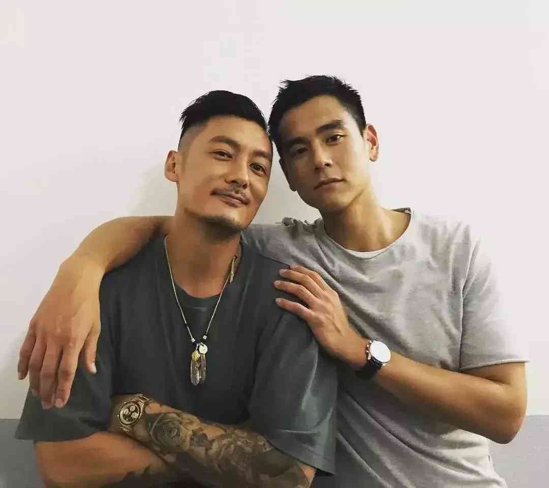 适合年轻人的银饰品牌(适合年轻人的银饰品牌排行榜)插图18