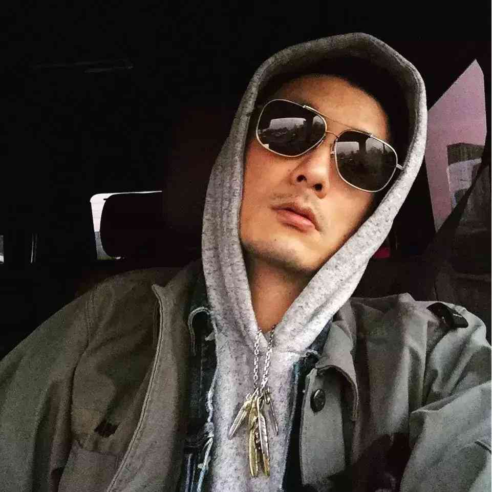 适合年轻人的银饰品牌(适合年轻人的银饰品牌排行榜)插图20