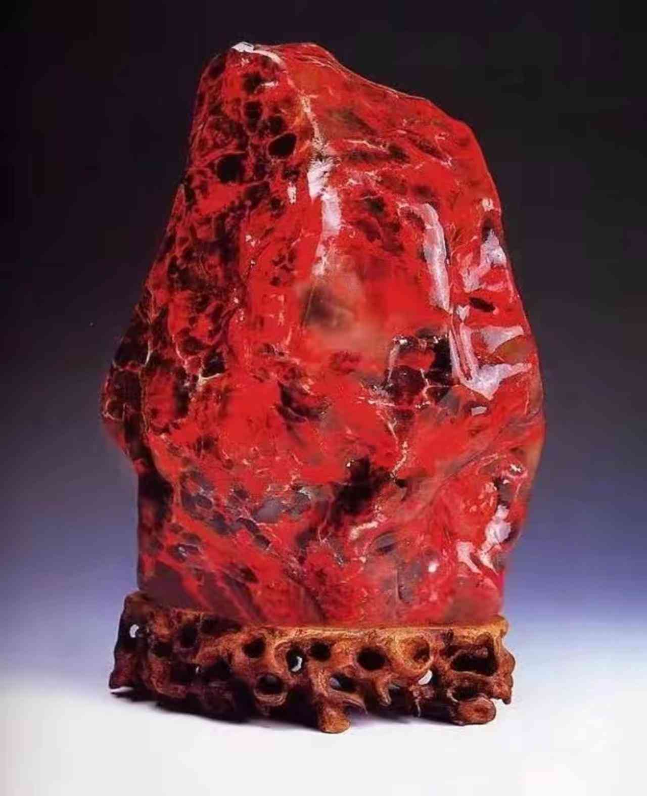 鸡血石价格(昌化田黄鸡血石价格)